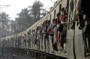 Crowded train in India